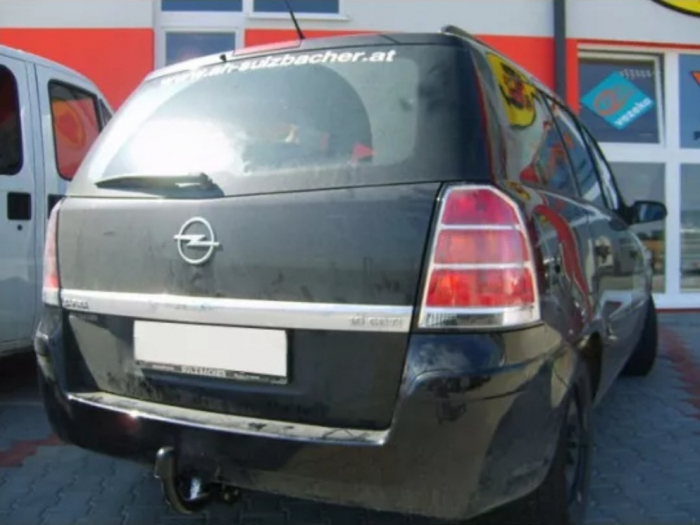Carlig remorcare Opel Zafira B dupa 2005 marca Autohak [4]