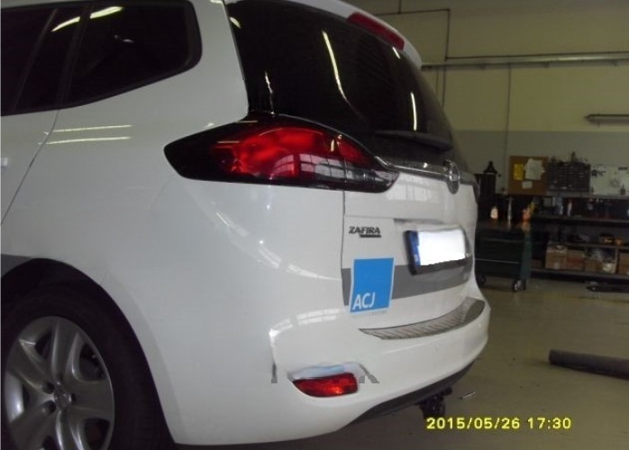 Carlig remorcare Opel Zafira C 2012 - 2019 demontabil automat cu maneta marca Autohak [8]