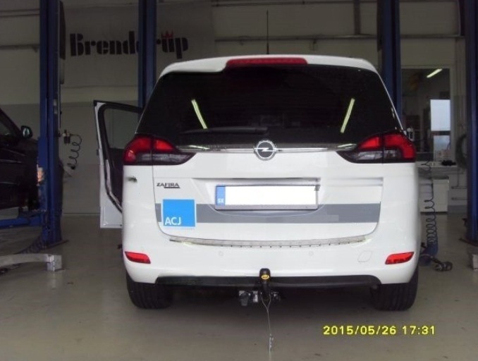 Carlig remorcare Opel Zafira C 2012 - 2019 demontabil automat cu maneta marca Autohak [10]