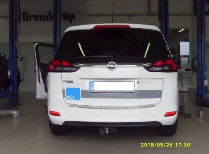 Carlig remorcare Opel Zafira C 2012 - 2019 demontabil automat cu maneta marca Autohak [9]