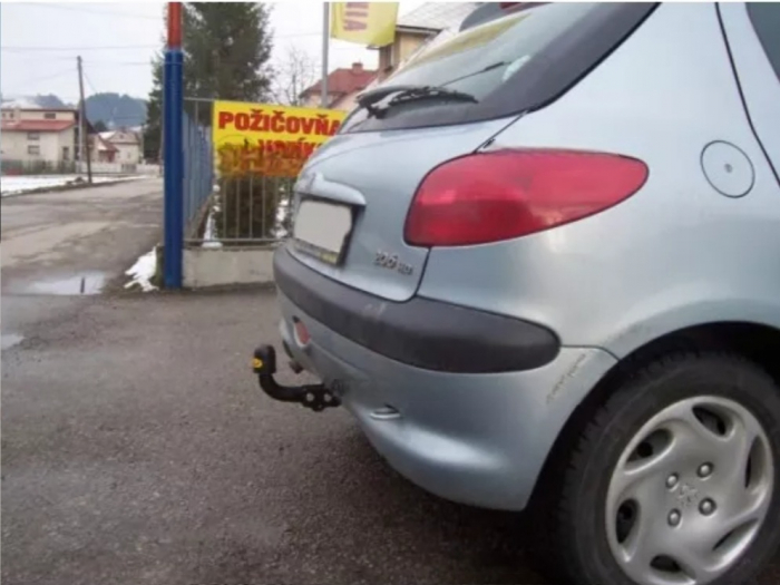 Carlig remorcare Peugeot 206 hatchback 1998-2003 marca Autohak [5]