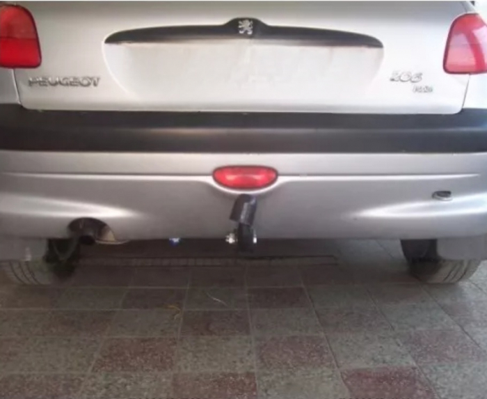 Carlig remorcare Peugeot 206 hatchback 1998-2003 marca Autohak [6]