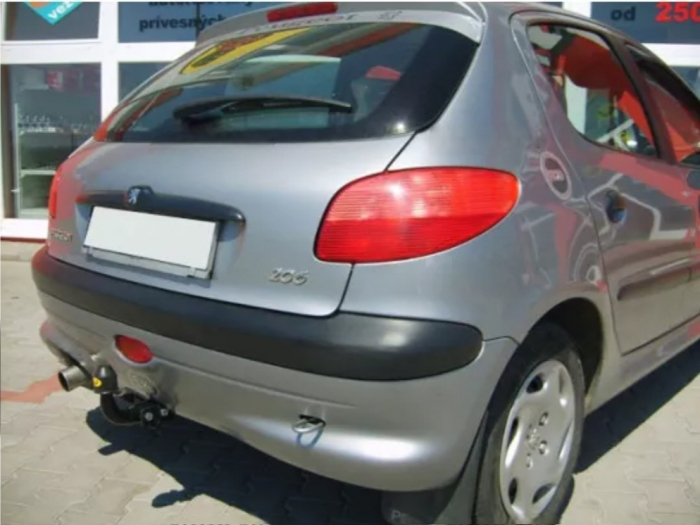 Carlig remorcare Peugeot 206 hatchback 1998-2003 marca Autohak [2]