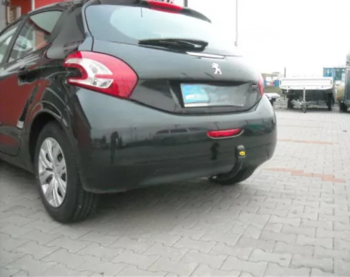 Carlig remorcare Peugeot 206 hatchback dupa 2003 marca Autohak [2]