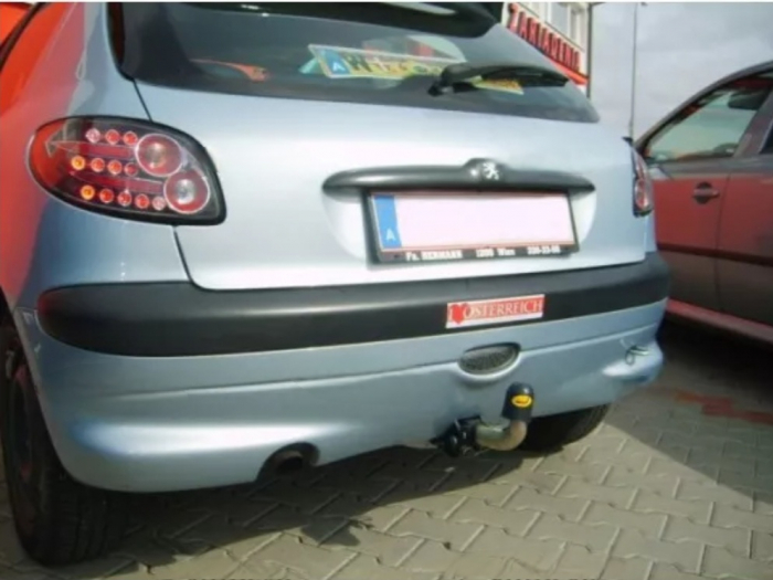 Carlig remorcare Peugeot 206 htb 1998 - 2003 demontabil automat cu maneta [2]