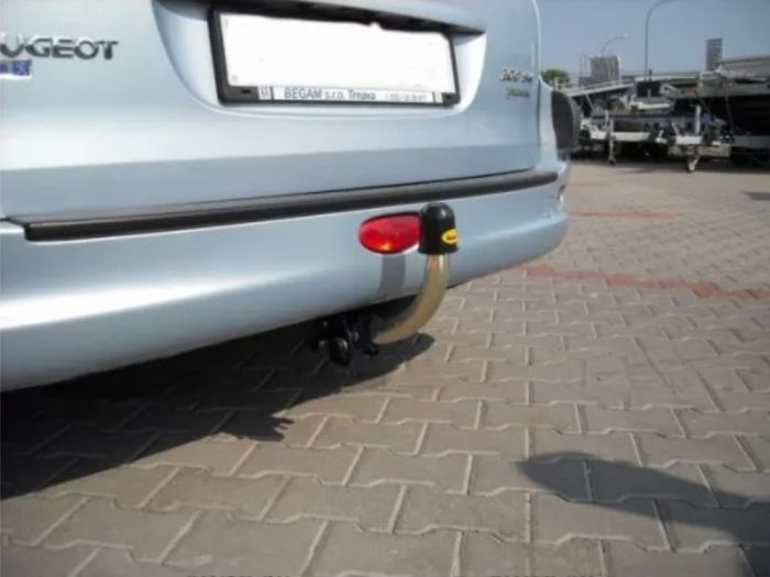 Carlig remorcare Peugeot 206 sw dupa 2002 demontabil automat cu maneta [7]