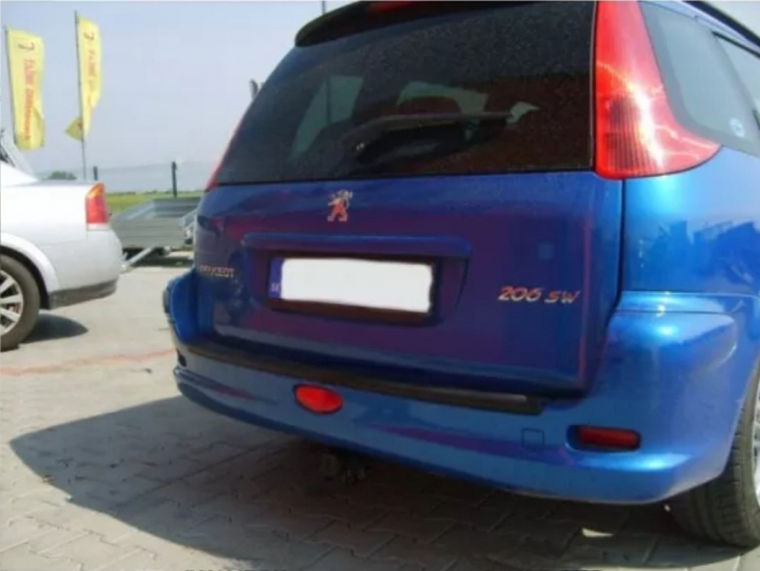 Carlig remorcare Peugeot 206 sw dupa 2002 demontabil automat cu maneta [2]
