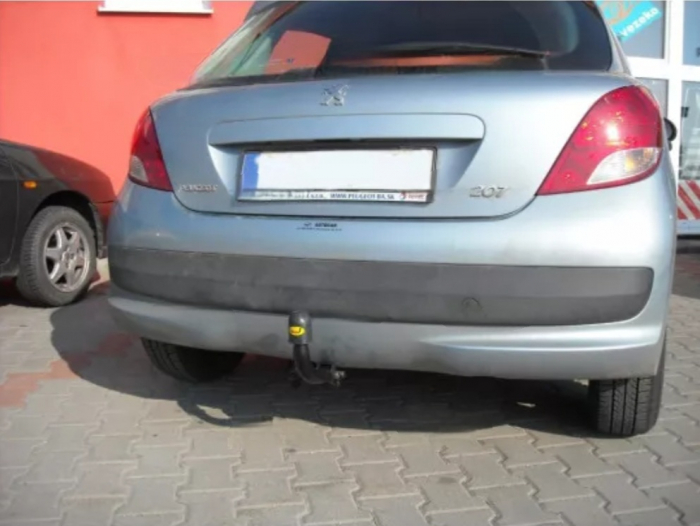 Carlig remorcare Peugeot 207 htb dupa 2006 marca Autohak [2]