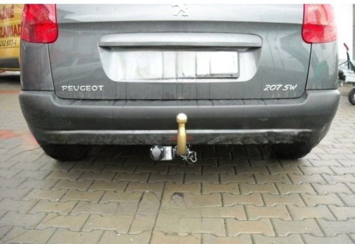 Carlig remorcare Peugeot 207 SW dupa 2006 demontabil automat cu maneta marca Autohak [6]