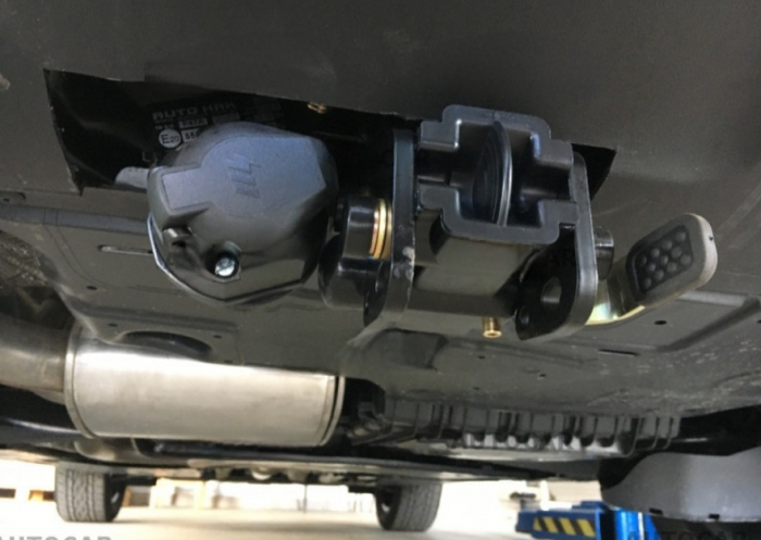 Carlig remorcare Peugeot 3008 dupa 05/2016 demontabil automat cu maneta marca Autohak [4]