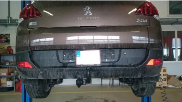 Carlig remorcare Peugeot 3008 dupa 2009 marca Autohak [3]