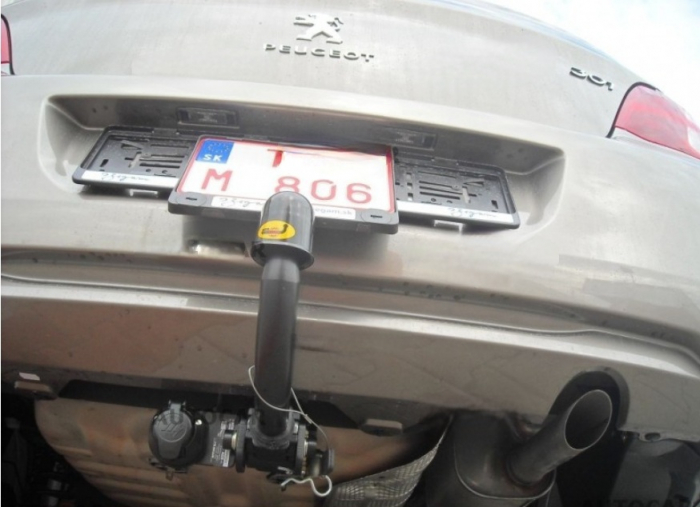 Carlig remorcare Peugeot 301 dupa 2013 demontabil automat cu maneta marca Autohak [11]