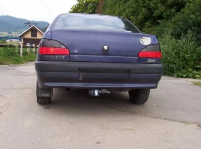 Carlig remorcare Peugeot 306 berlina 1994 - 2002 demontabil automat cu maneta [3]