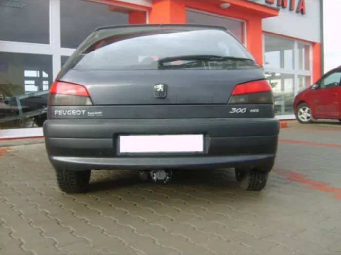 Carlig remorcare Peugeot 306 htb 1993 - 2002 demontabil automat cu maneta [5]