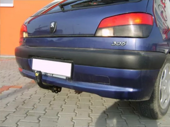 Carlig remorcare Peugeot 306 htb 1993-2002 marca Autohak [5]