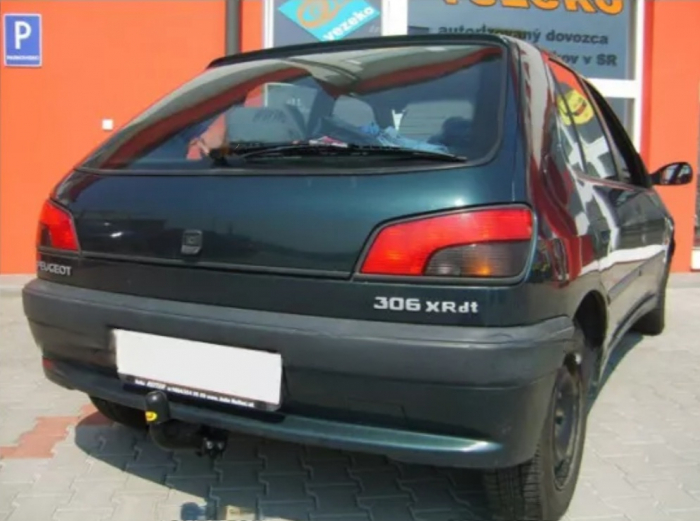 Carlig remorcare Peugeot 306 htb 1993-2002 marca Autohak [4]