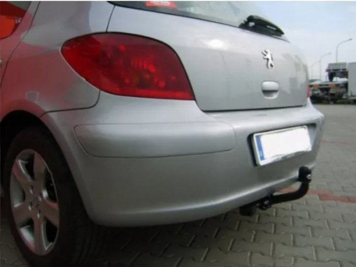 Carlig remorcare Peugeot 307 htb dupa 2001 marca Autohak [7]
