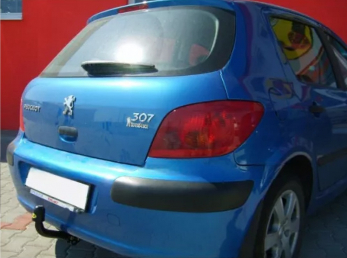 Carlig remorcare Peugeot 307 htb dupa 2001 marca Autohak [2]
