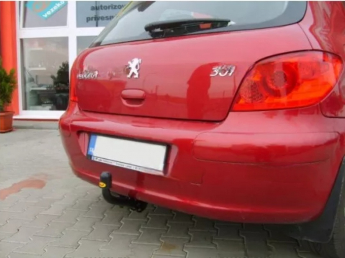 Carlig remorcare Peugeot 307 htb dupa 2001 marca Autohak [9]