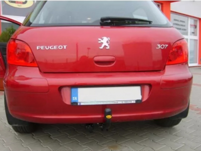 Carlig remorcare Peugeot 307 htb dupa 2001 marca Autohak [8]