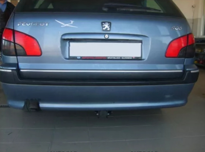 Carlig remorcare Peugeot 406 combi 1995 - 2004 demontabil automat cu maneta [6]