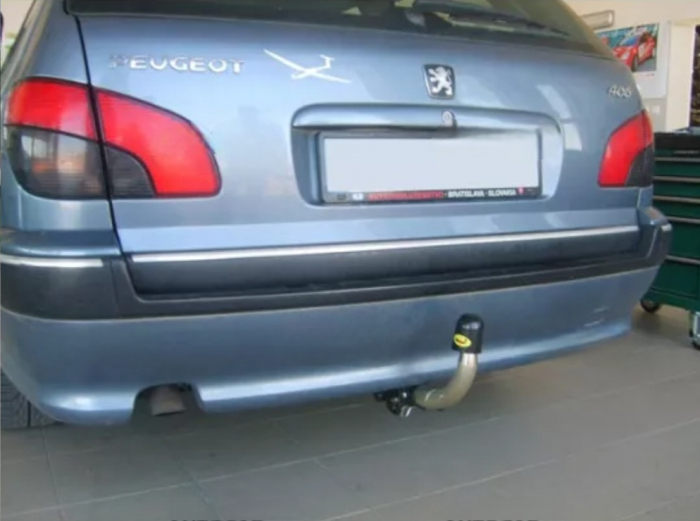 Carlig remorcare Peugeot 406 combi 1995 - 2004 demontabil automat cu maneta [4]