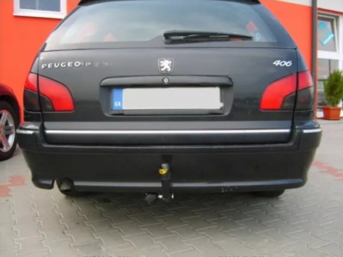 Carlig remorcare Peugeot 406 combi 1995-2004 marca Autohak [7]
