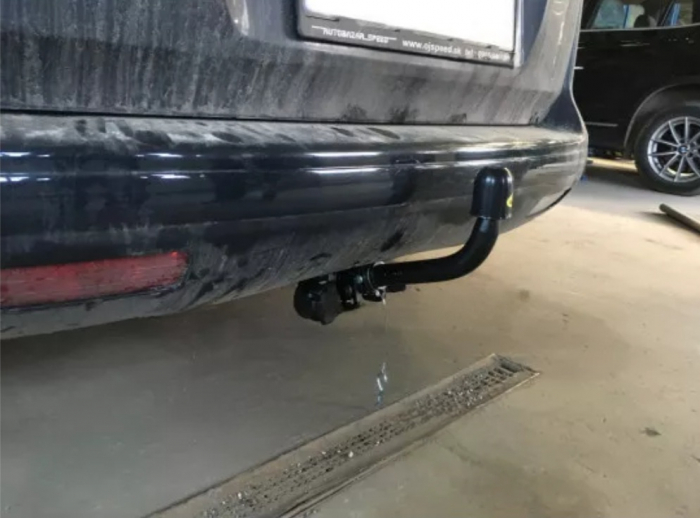 Carlig remorcare Peugeot 5008 suv 2009 - 2017 demontabil automat cu maneta [2]