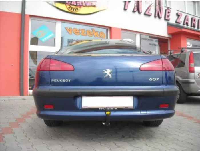 Carlig remorcare Peugeot 607 dupa 2001 marca Autohak [3]