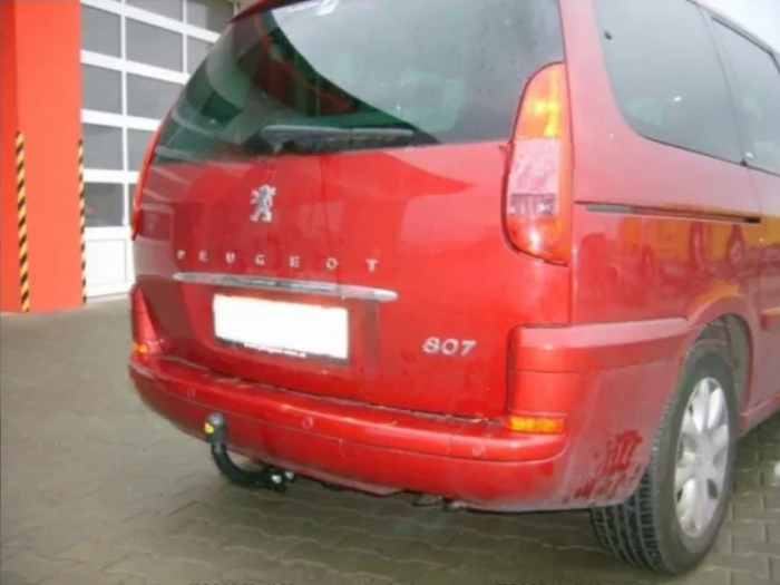 Carlig remorcare Peugeot 807 dupa 2002 marca Autohak [6]