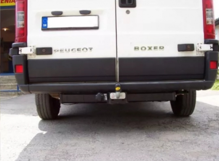 Carlig remorcare Peugeot Boxer 1999-2006 marca Autohak [6]