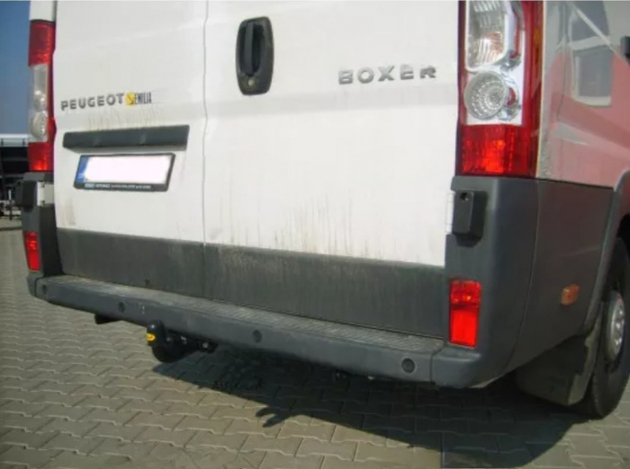 Carlig remorcare Peugeot Boxer duba L4 dupa 2006 marca Autohak [4]
