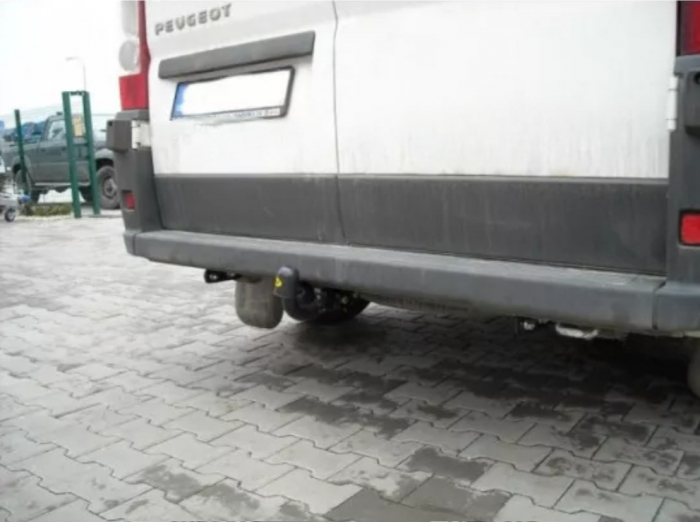 Carlig remorcare Peugeot Boxer van L1, L2, L3 fabricat dupa 2006 marca Autohak [7]