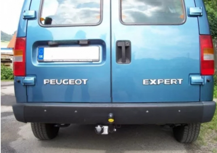 Carlig remorcare Peugeot Expert 1994-2006 marca Autohak [3]