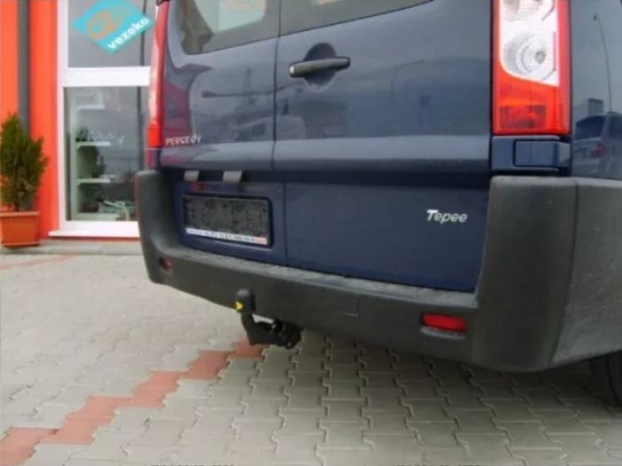 Carlig remorcare Peugeot Expert dupa 2006 marca Autohak [2]