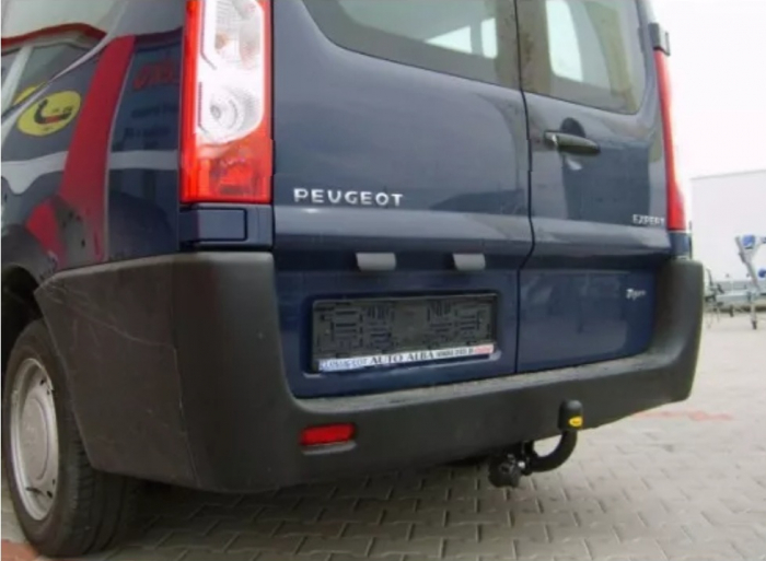 Carlig remorcare Peugeot Expert dupa 2006 marca Autohak [4]