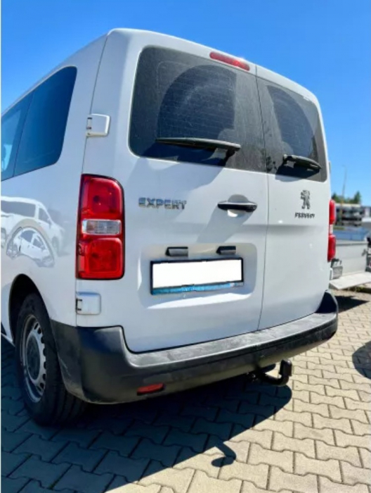 Carlig remorcare Peugeot Expert fabricat dupa 2016 marca Autohak [8]