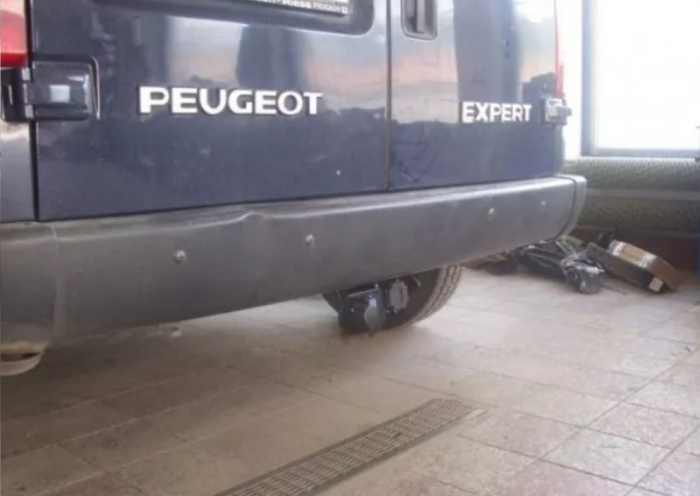 Carlig remorcare Peugeot Expert van 1994 - 2006 demontabil automat cu maneta [3]