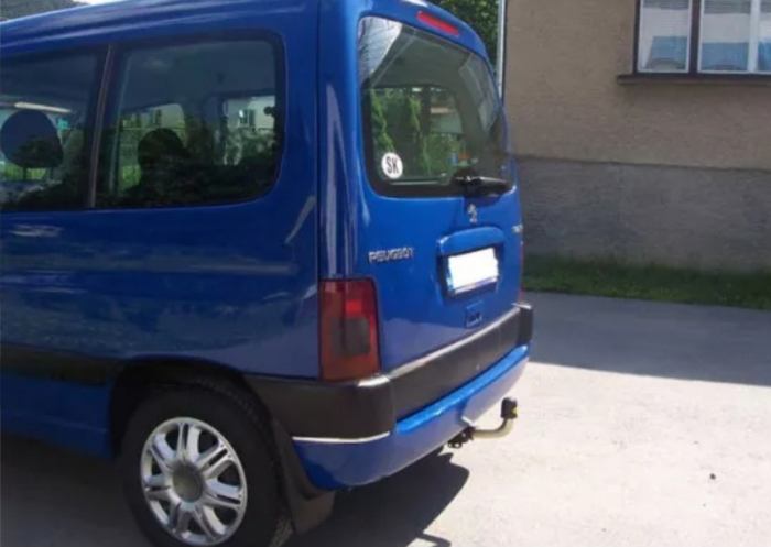 Carlig remorcare Peugeot Partner van 1997 - 2011 demontabil automat cu maneta [3]