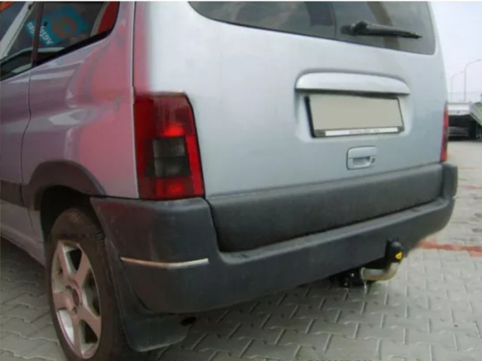 Carlig remorcare Peugeot Partner van 1997 - 2011 demontabil automat cu maneta [6]