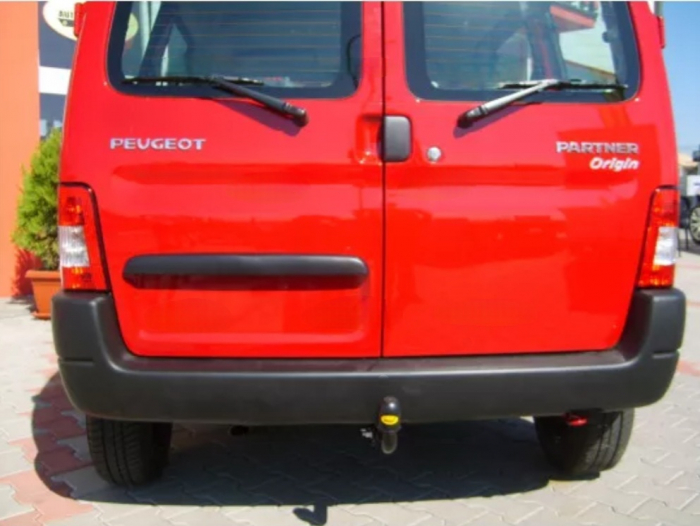 Carlig remorcare Peugeot Partner I 1997-2011 marca Autohak [6]