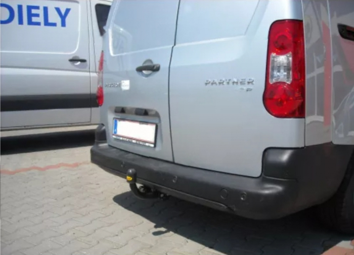 Carlig remorcare Peugeot Partner LONG fabricat intre 2008 - 2018 marca Autohak [2]