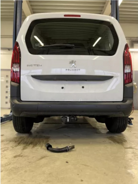 Carlig remorcare Peugeot Rifter LONG van 2018 - prezent demontabil automat cu maneta [12]