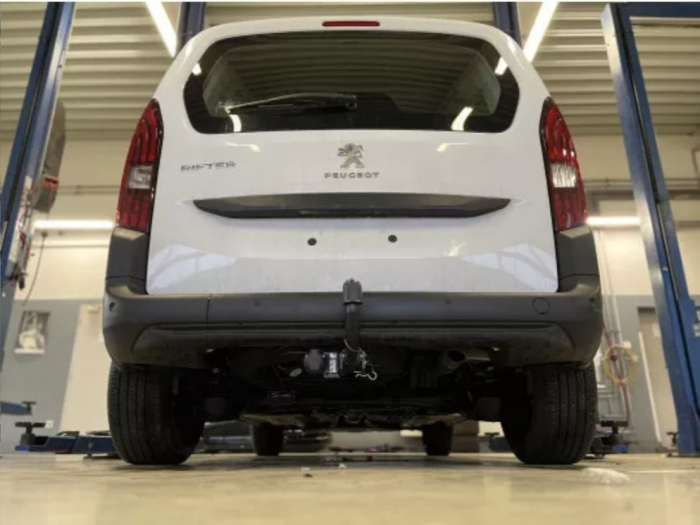 Carlig remorcare Peugeot Rifter LONG van 2018 - prezent demontabil automat cu maneta [8]