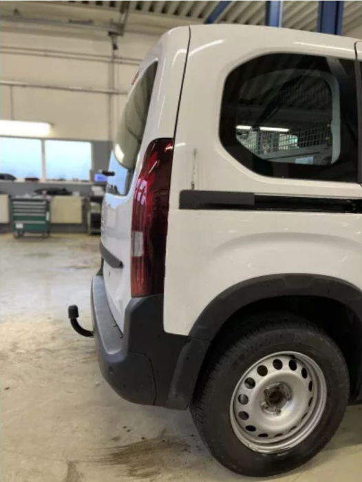 Carlig remorcare Peugeot Rifter LONG van 2018 - prezent demontabil automat cu maneta [4]