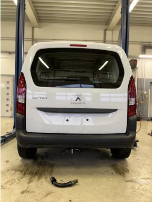 Carlig remorcare Peugeot Rifter LONG van 2018 - prezent demontabil automat cu maneta [9]