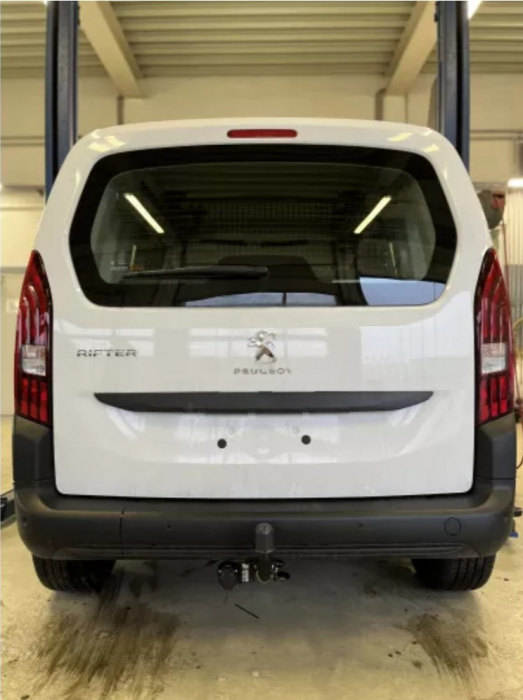 Carlig remorcare Peugeot Rifter LONG van 2018 - prezent demontabil automat cu maneta [6]