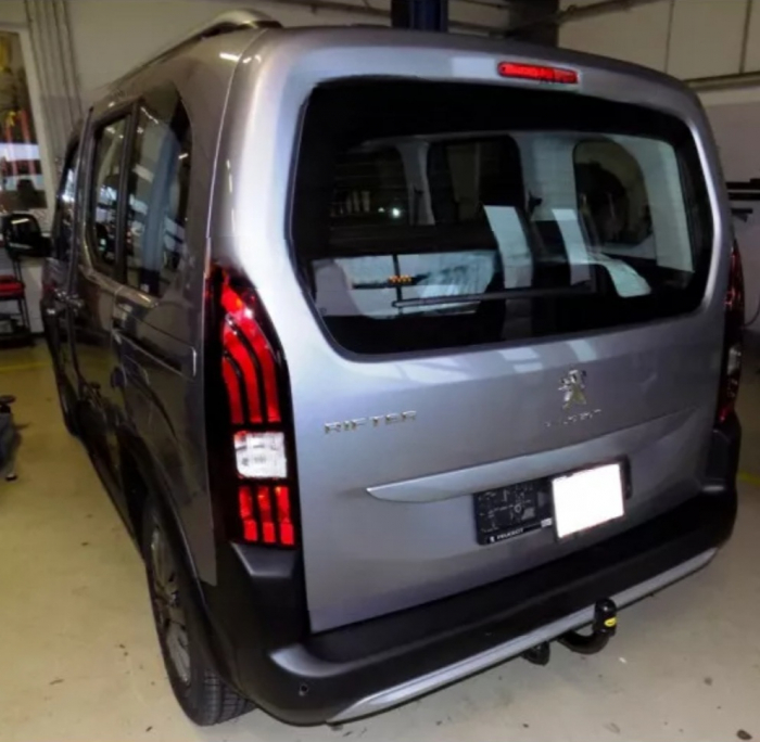 Carlig remorcare Peugeot Rifter MPV fabricat 2018 - prezent, marca Autohak [5]