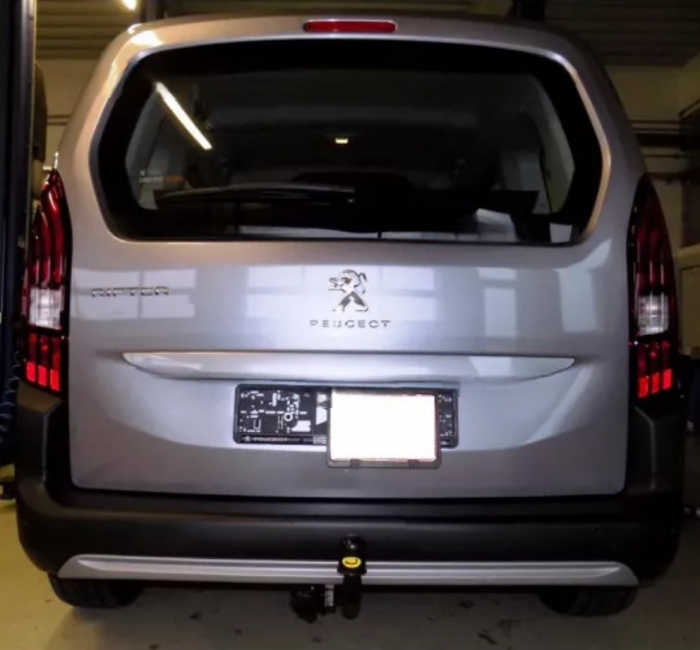 Carlig remorcare Peugeot Rifter MPV fabricat 2018 - prezent, marca Autohak [3]