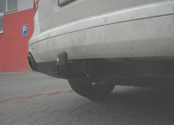 Carlig remorcare Porshe Cayenne dupa 2002 marca Autohak [6]